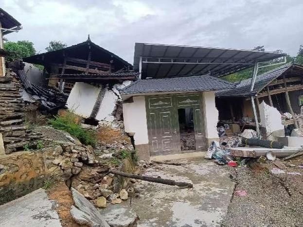 【云南省保山市龙陵县新增7例死亡病例,涉及芒,云南保山龙陵疫情】