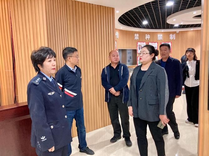 【东河区最新数据播报：寻找同轨迹人员,东河区疫情】