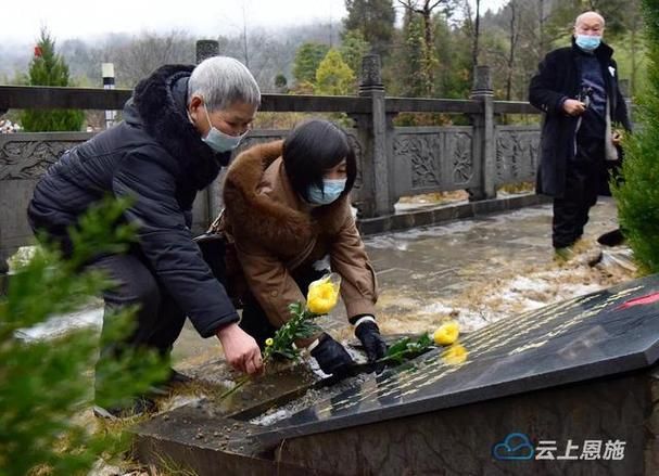 【31省份新增死亡病例15例湖北省恩施土家族苗族自治州咸丰县4例_湖北恩施咸丰疫情】