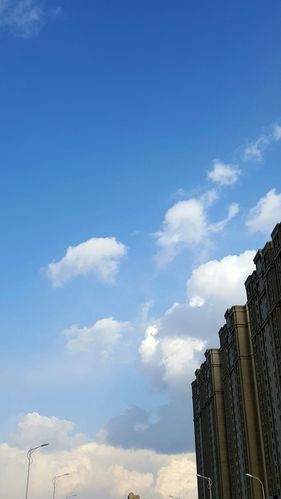 宁夏回族自治区银川市兴庆区新增本土确诊4例,均在陕西省榆林市吴堡县的简单介绍