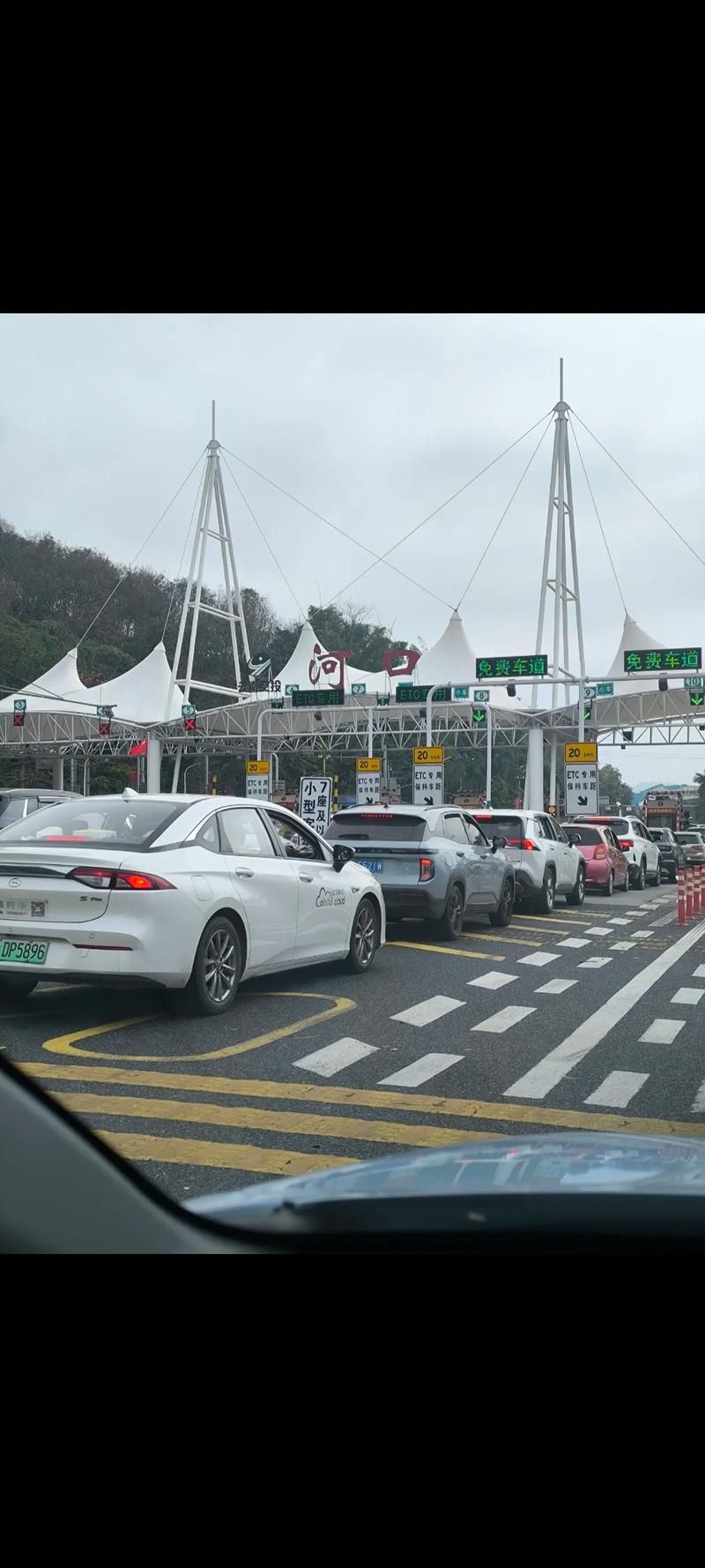 关于四川省广安市前锋区新增23例本土确诊,涉及云南红河哈尼族彝族自治州河口瑶族自治县的信息
