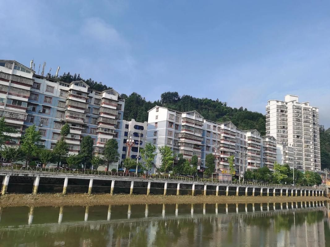 查找最新疫情贵州黔东南苗族侗族自治州台江县/贵州省黔东南苗族侗族自治州台江县