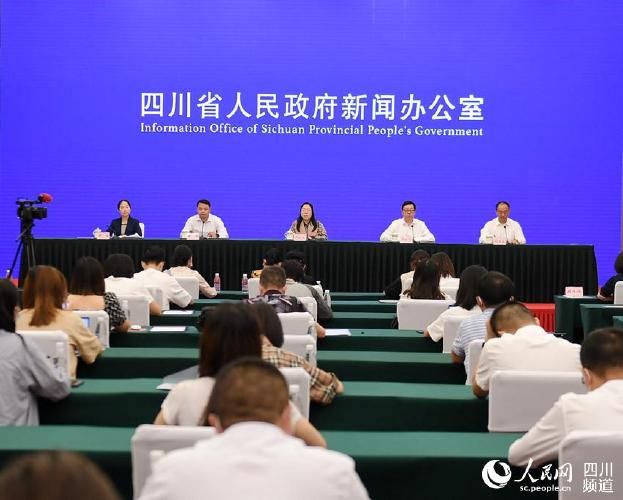 【全球新增境外输入20例四川省阿坝藏族羌族自治州21例,阿坝州刚刚发生的重大新闻最新进展】