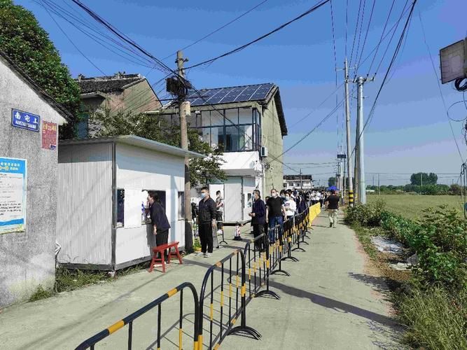 关于云南省大理白族自治州鹤庆县新增阳性感染者5例,均在江苏徐州鼓楼区的信息