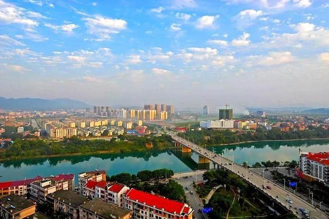 专家:广西壮族自治区百色平果每年或现多个感染高峰/百色平果市最新规划