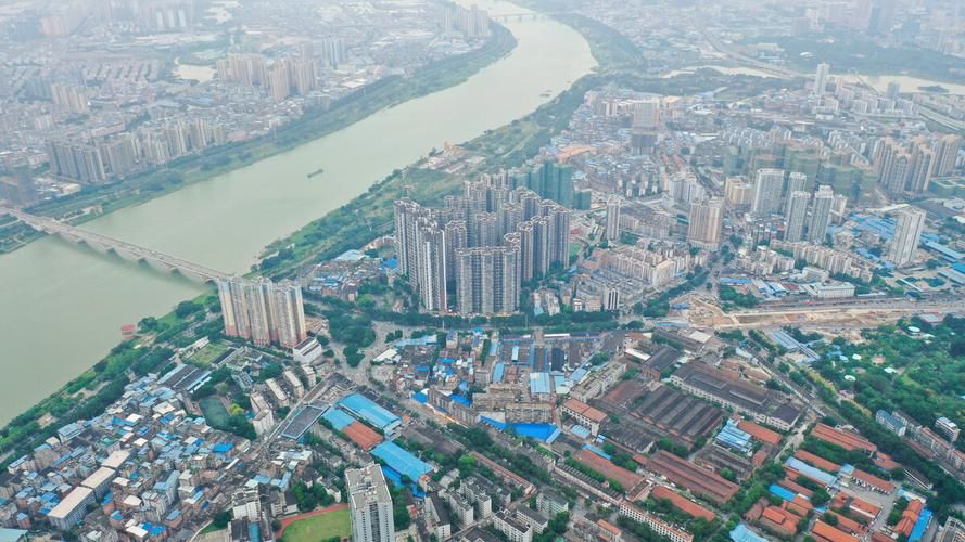 数据播报西乡塘区疫情防控最新文件/西乡塘区重大项目推进表