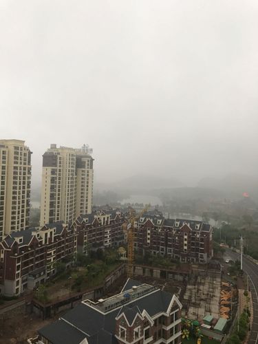 为何新增疫情贵州省黔西南布依族苗族自治州兴仁市(黔西南布依族苗族自治州兴仁市天气情况)