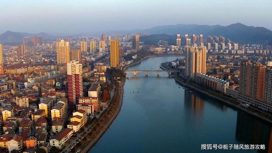 【湖北咸宁崇阳县最新轨迹公布：寻找同轨迹人员_湖北咸宁崇阳县什么时候修铁路】